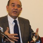 Raji Sourani, del Centro Palestino por los Derechos Humanos, gana el Premio Nobel Alternativo